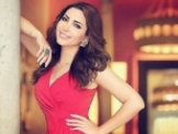 نسرين طافش تفيض أنوثة وجمالًا في أحدث جلسة تصوير